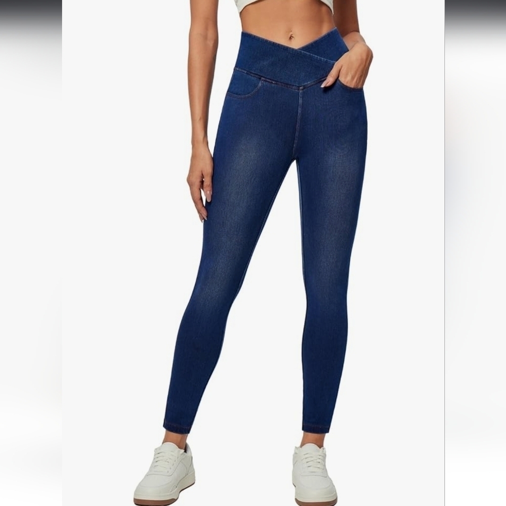 Women's Blue Jeans Stretch NWT